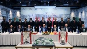 Cumhurbaşkanı Erdoğan, Galatasaray kadrosunu ağırladı