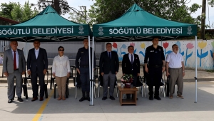 En renkli trafik etkinliği yine Büyükşehir'den: Güvenli trafiğin şartlarını 'tebessümle' öğrendiler