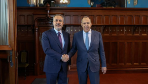 Fidan ve Lavrov Moskova’da buluştu: “Türkiye’nin müzakere çabalarına değer veriyoruz”