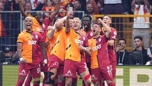 Galatasaray üst üste üçüncü kez şampiyon oldu