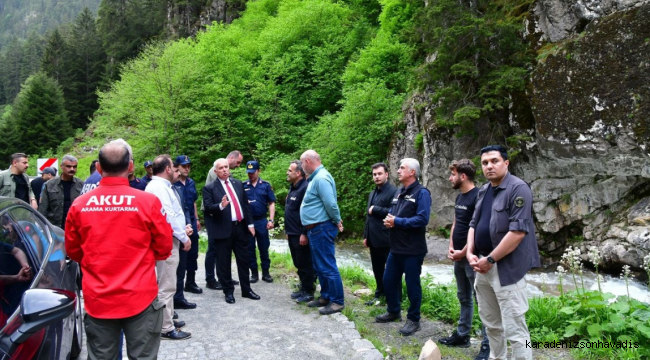 Haldizen Deresi'nde kaybolan çocuğun arama çalışmalarını Vali Yıldırım yerinde inceledi
