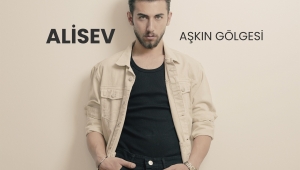İRAN’IN PARLAYAN YILDIZI ALİSEV, “AŞKIN GÖLGESİ” MAKSİ SİNGLE’IYLA DÜNYAYA AÇILIYOR!