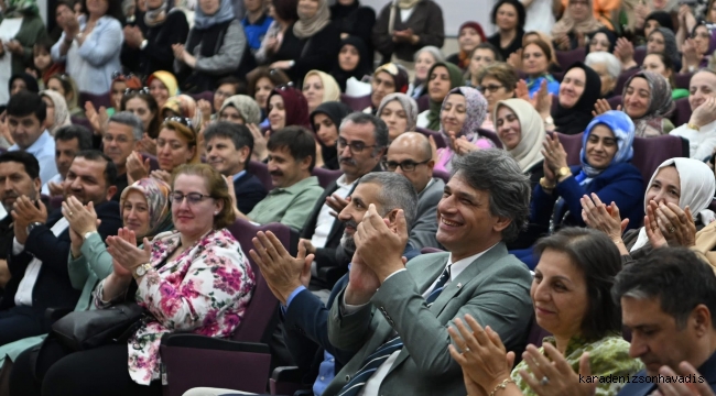 KARMEK Yıl Sonu Sergisi Büyük Beğeni Topladı
