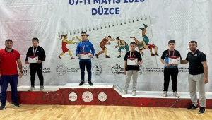 Kartepeli Güreşçi Türkiye Şampiyonu Oldu