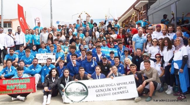 Rafting Türkiye Şampiyonası Yarışları Ardeşen Fırtına'da Tamamlandı