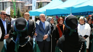 RİZE BELEDİYESİ EL SANATLARI SERGİSİ YOĞUN İLGİ GÖRDÜ