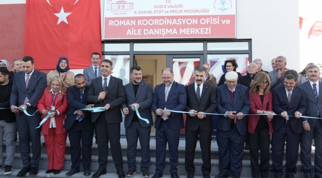 ROMAN VATANDAŞLAR HIDIRILLEZ KUTLAMALARI VE KONSERLE COŞTU
