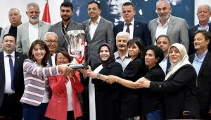 ŞAMPİYONLUK KUPASI, KDZ. EREĞLİ BELEDİYE MECLİSİ'NDE