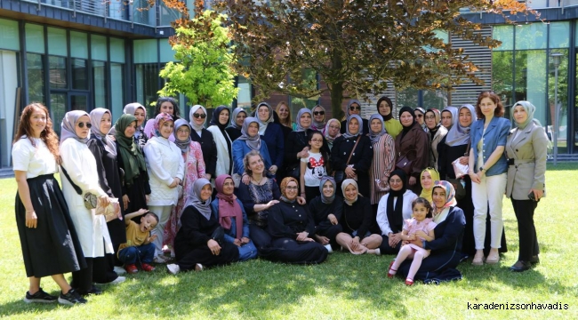 SGM’de işaret diliyle kalpten kalbe köprüler kurdular