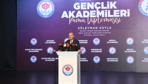 SÜLEYMAN SOYLU TRABZON'DA GENÇLERLE BULUŞTU