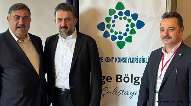 Türkiye Kent Konseyleri Birliğinden Bornova'da yerel yönetime güç veren toplantı