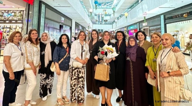 7'DEN 70'E HER YAŞ RESİM SERGİSİ BÜYÜK BEĞENİ TOPLADI
