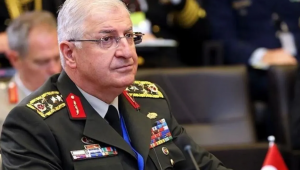 Bakan Güler ve TSK Komuta Kademesi İran sınırında