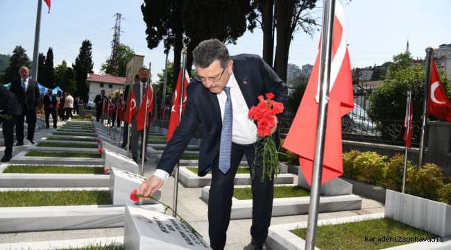 BAŞKAN GENÇ: “BU TOPRAKLAR ŞEHİTLERİMİZİN EMANETİDİR”