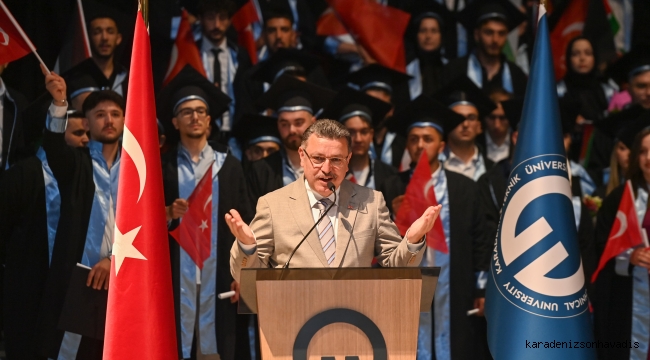 BAŞKAN GENÇ: TAM BAĞIMSIZ TÜRKİYE YOLCULUĞU GENÇLERİN OMUZLARINDA YÜKSELECEK