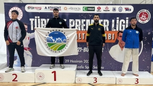 Büyükşehir sporcuları başarılarıyla göz dolduruyor