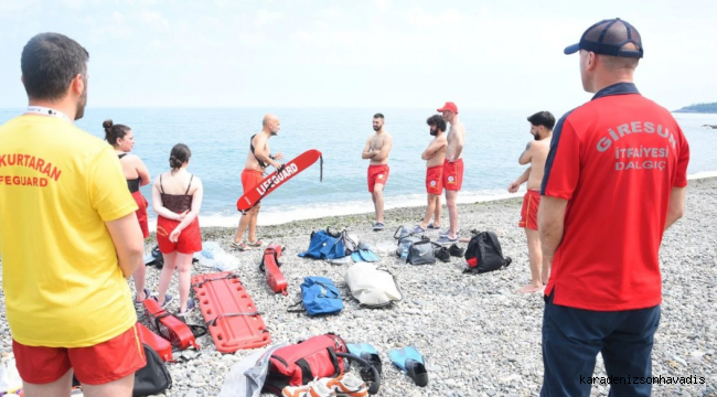 Giresun plajları cankurtaran ekipleriyle güvende