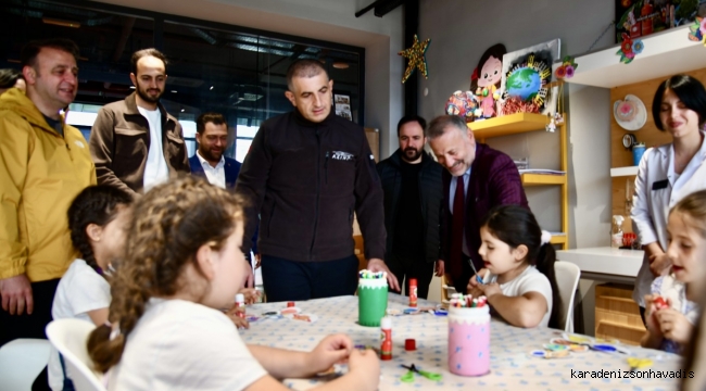 HALUK BAYRAKTAR, BABASININ ADINI TAŞIYAN BİLİM MERKEZİNİ ZİYARET ETTİ