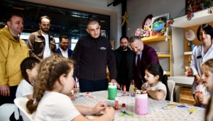 HALUK BAYRAKTAR, BABASININ ADINI TAŞIYAN BİLİM MERKEZİNİ ZİYARET ETTİ
