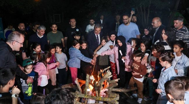 Kamp ateşini Başkan Yusuf Alemdar yaktı