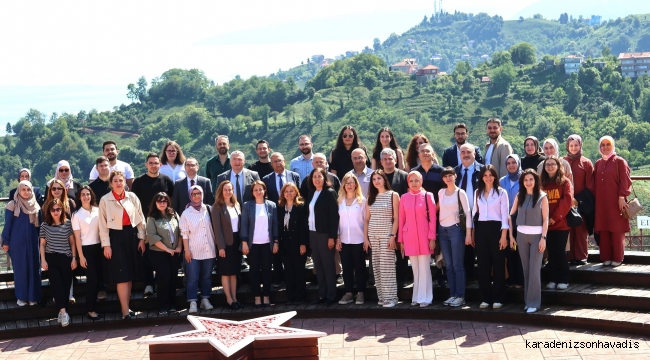 RİZE'DE ACİL OBSTETRİK BAKIM KLİNİS EĞİTİMİ GERÇEKLEŞTİRİLDİ