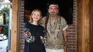SAİT EMRE GÜNEŞ BİZİM MEMLEKETİN KEDİSİ KÖPEĞİ BİLE ATARLI