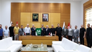 Sakaryaspor’un yeni yönetiminden Yusuf Alemdar’a ziyaret