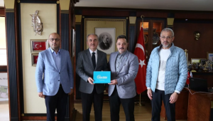 TİMBİR ve BHA heyetinden Rize Belediye Başkanı Metin’e ziyaret