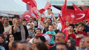 15 Temmuz'un 9. yılında, yine aynı meydanda