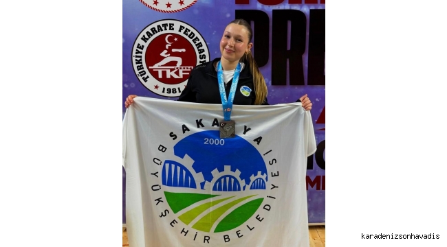 Büyükşehir sporcularından en özel dereceler