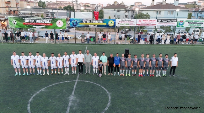 FERİZLİ'DE 15 TEMMUZ FUTBOL TURNUVASI NEFES KESİYOR