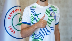 Halil Dervişoğlu Çaykur Rizespor'da!