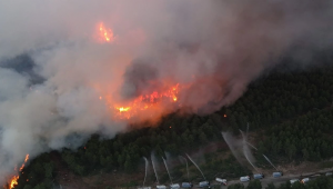 Karabük’te orman yangını 2. gününde: 4 mahalle ve 1 köy tahliye edildi