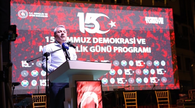RİZE'DE 15 TEMMUZ DEMOKRASİ VE MİLLİ BİRLİK GÜNÜ COŞKUSU