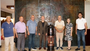 TOSYALI İŞ İNSANLARI VE SİYASETÇİLERDEN DEMİR’E ZİYARET