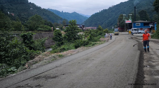 TRABZON BÜYÜKŞEHİR, 2 GÜNDE 2 BİN 700 METRE KURU BETON SERDİ