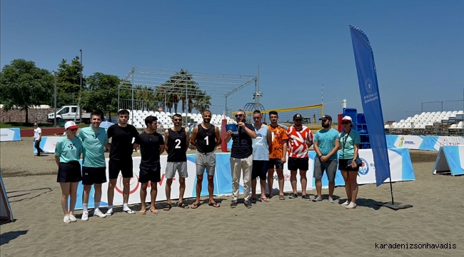 TRABZON'DA PLAJ VOLEYBOLU HEYECANI BAŞLADI