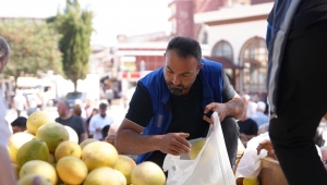 5 ton yerli kavun ücretsiz dağıtıldı