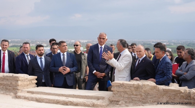 BAKAN ERSOY DÜZCE’YE GELDİ