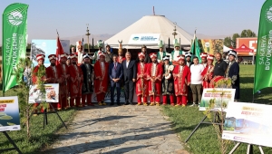 Başkan Alemdar, Malazgirt’in 954. yılında Ahlat ve Malazgirt’teydi