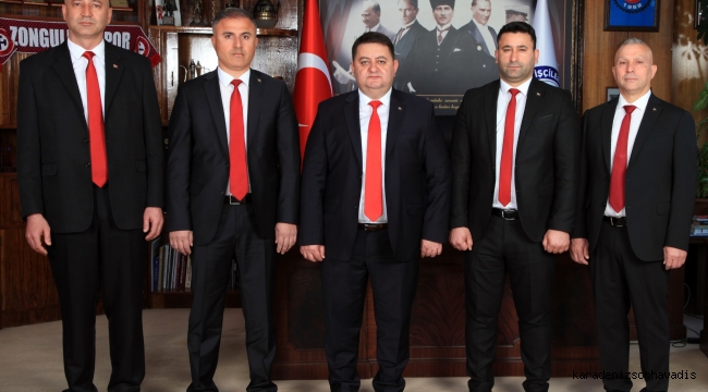 GENEL MADEN İŞÇİLERİ SENDİKASI YÖNETİM KURULU; “30 AĞUSTOS ZAFER BAYRAMIMIZ KUTLU OLSUN”