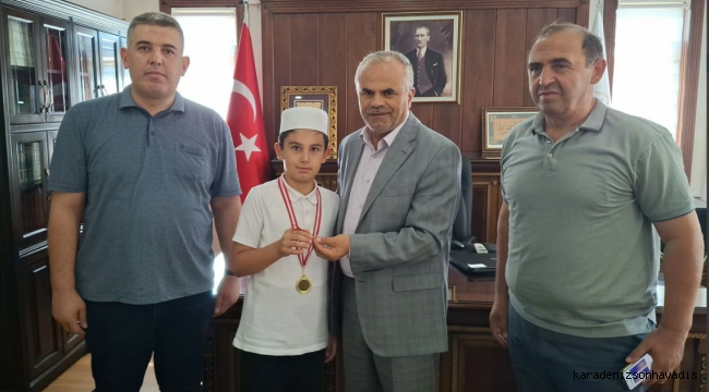 Kur’an-ı güzel okuma yarışması birincisinden Gazze’ye anlamlı bağış