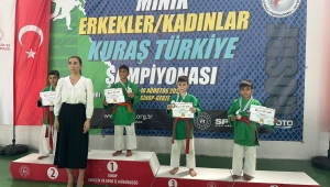 TRABZON BÜYÜKŞEHİR’İN MİNİK SPORCULARINDAN BÜYÜK BAŞARI