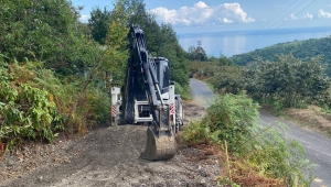 TRABZON BÜYÜKŞEHİR’İN YOL ÇALIŞMALARI GECE-GÜNDÜZ SÜRÜYOR
