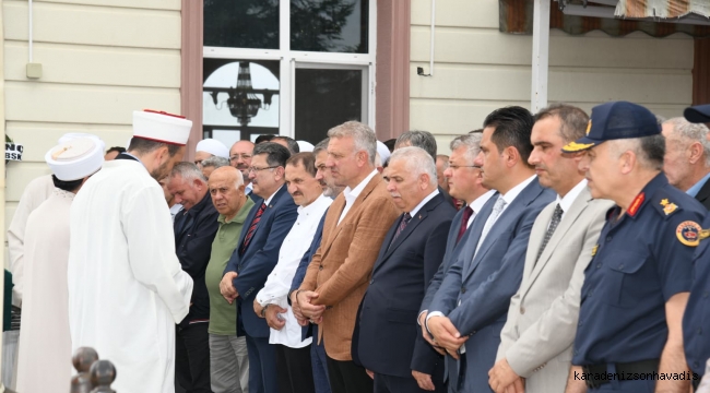 Trabzon’da 14 yaşındaki Sultan Hamit toprağa verildi