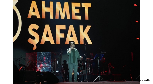 AHMET ŞAFAK’TAN KAYSERİ’DE 52 BİN KİŞİLİK DEV KONSER