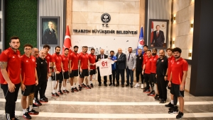 Ampute Milli Futbol Takımı'ndan Büyükşehir'e ziyaret