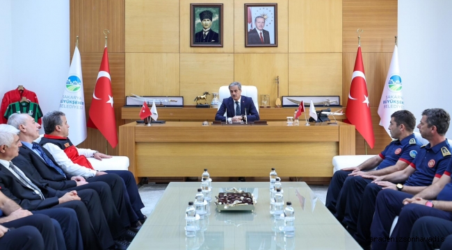 Başkan Alemdar, İtfaiye teşkilatıyla buluştu