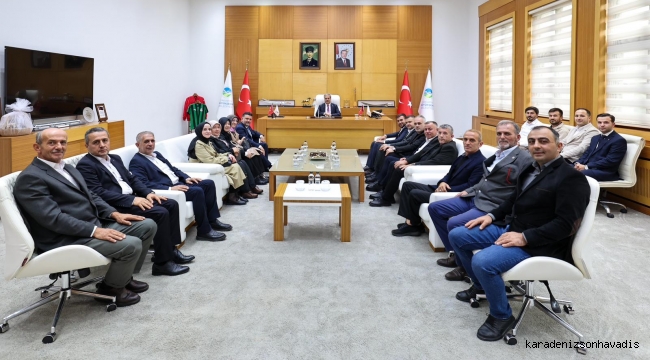 Başkan Alemdar, Söğütlü heyetiyle buluştu