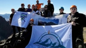 RTEÜ-DOST ''Doğaya Dönüş'' projesi ile Aksu Dağı zirvesinde